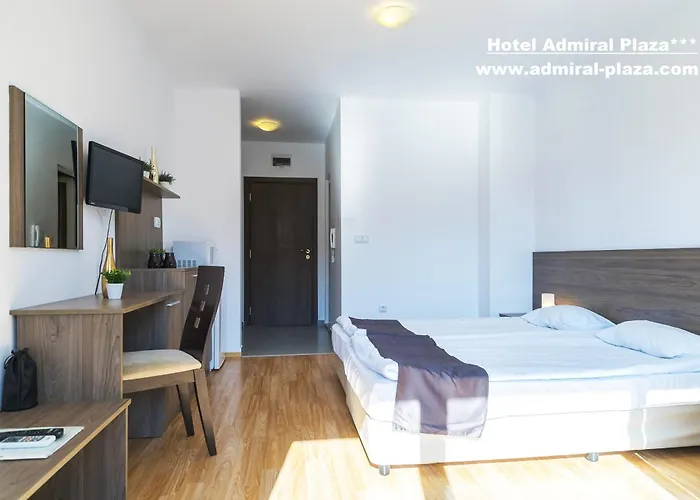 Admiral Plaza Hotel Сонячний Берег